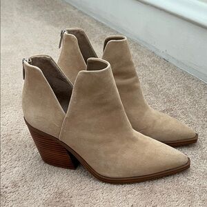 Vince Camuto tan suede booties